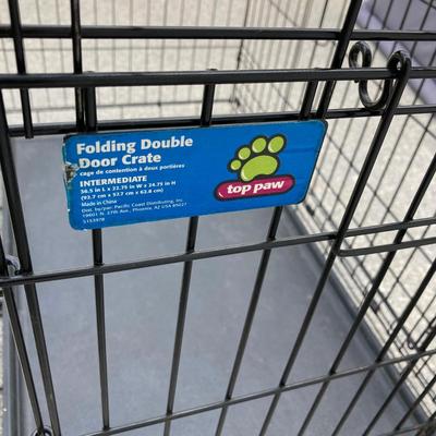 LOT 78: Top Paw Folding Double Door Dog Crate with Frisco Durable Bed & Crate Pet Mat