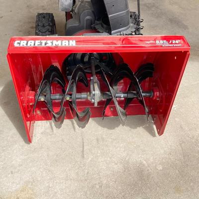 LOT 79: Craftsman Model No. 31AS6BCE799 5.5 hp Tecumseh Snow Blower