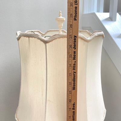 LOT 80: Vintage Alabaster Table Lamp