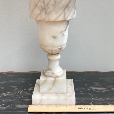 LOT 80: Vintage Alabaster Table Lamp
