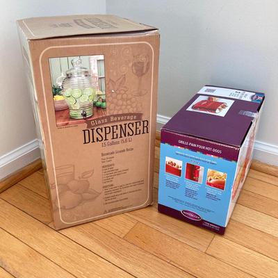 LOT 81: Kitchen Essentials in Original Boxes - Economy Chafer Stainless Steel Chafing Dish, Nicole's Glass Beverage Dispenser and...
