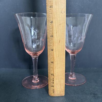 LOT 92: Sheffield Silve Plated Ice Bucket w/Lion Handles, Etched Pink Depressio Glasses (2), Etched Pilsner Glasses (3), MCM Gold Oak...