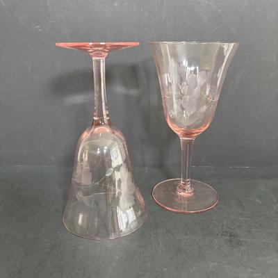 LOT 92: Sheffield Silve Plated Ice Bucket w/Lion Handles, Etched Pink Depressio Glasses (2), Etched Pilsner Glasses (3), MCM Gold Oak...