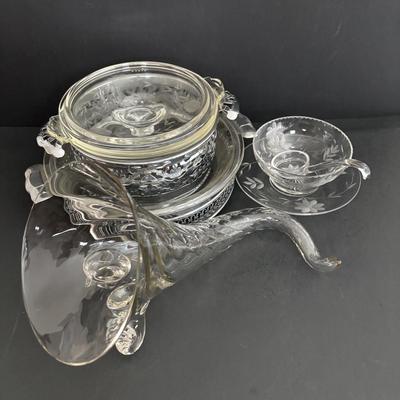 LOT 93: Beautiful Swirl Glass Footed Cornacopia, Etched Pyrex Serving Dishes w/Metal Holders & Etched Floral Condiment Set