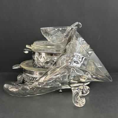 LOT 93: Beautiful Swirl Glass Footed Cornacopia, Etched Pyrex Serving Dishes w/Metal Holders & Etched Floral Condiment Set