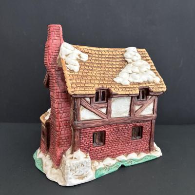 LOT 95: Dickens Cottage Church & Toy Shop