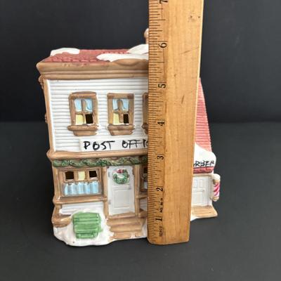 LOT 96: Holiday Village Collection: Lemax Hackensack First National Bank, Rex & Lee Post Office, Dept 56 Johnsons Grocery, House of...
