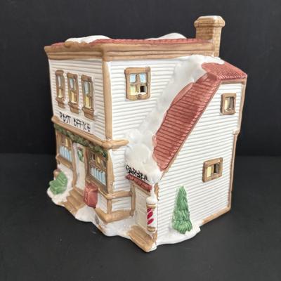 LOT 96: Holiday Village Collection: Lemax Hackensack First National Bank, Rex & Lee Post Office, Dept 56 Johnsons Grocery, House of...