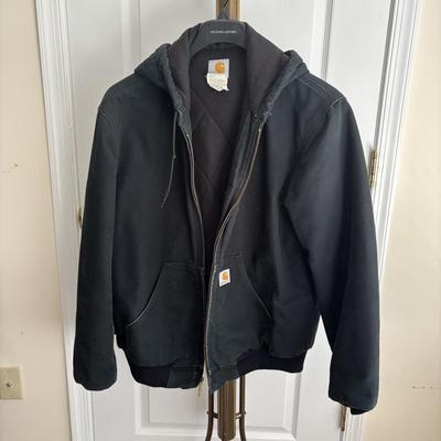 LOT 98: Carhartt Black Coat, sz M