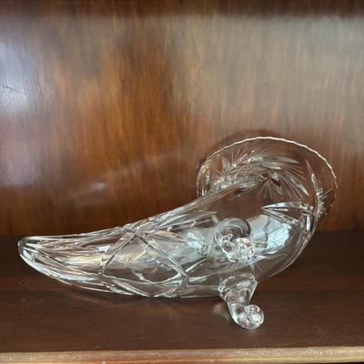 LOT 100: Elegant Cut Crystal Collection: Cornucopia, Compote Dish and Ashtrays