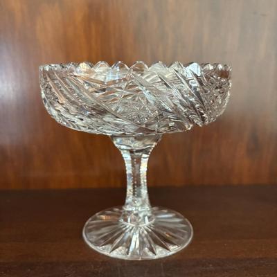 LOT 100: Elegant Cut Crystal Collection: Cornucopia, Compote Dish and Ashtrays