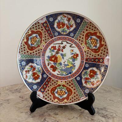 LOT 102: Vintage Porcelain Plates & Bowl