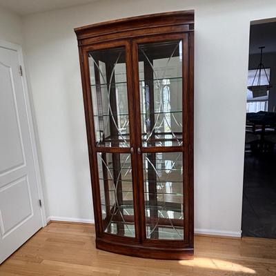 LOT 104: Curio Cabinet with Touch Light, Etched & Beveled Glass Features
