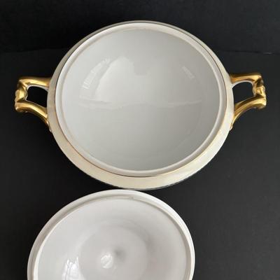 LOT 105: Vintage Meito Japan Hand Painted Serving China