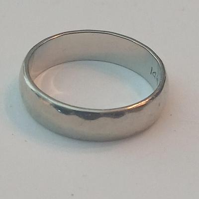 14K engraved "First Love" white gold wedding / engagement band Size 7