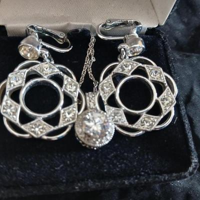 Sarah Coventry Circle Clip on Earrings with rhinestones and a necklace that almost matches