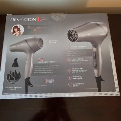 Lighted Vanity Mirror/Magnifier & Professional Hair Care Items (UGB1-JS)