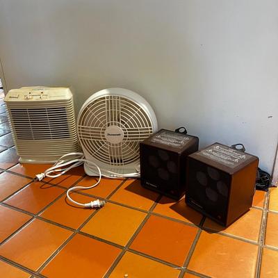 Sale Photo Thumbnail #2040: Holmes air purifier, Duracraft fan and 2 disc heaters.