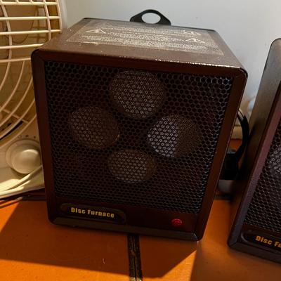 Sale Photo Thumbnail #2042: Holmes air purifier, Duracraft fan and 2 disc heaters.