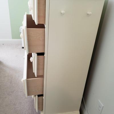 Sale Photo Thumbnail #131
