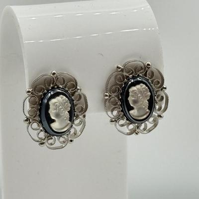 Sale Photo Thumbnail #486