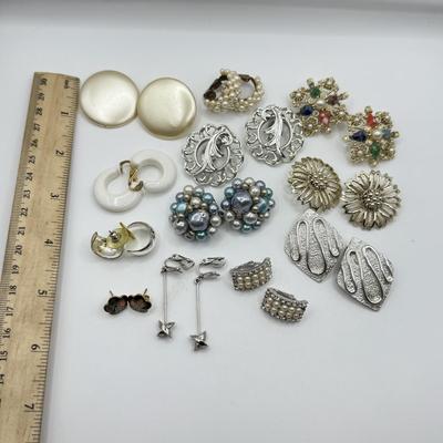 Sale Photo Thumbnail #560