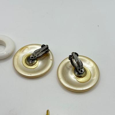 Sale Photo Thumbnail #556