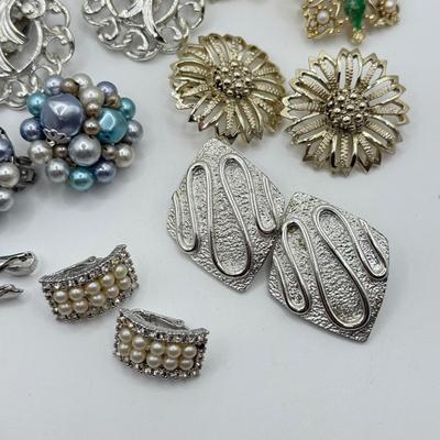 Sale Photo Thumbnail #540