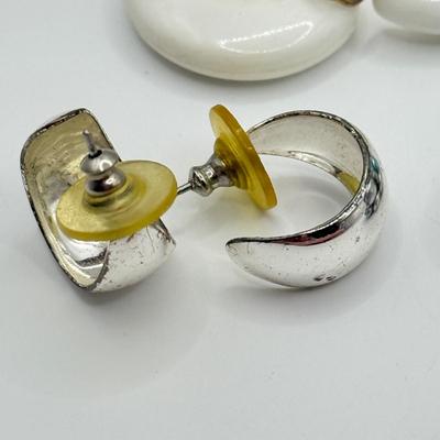 Sale Photo Thumbnail #548