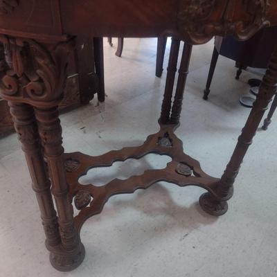 Antique Victorian Style Wood Inlay Accent Table