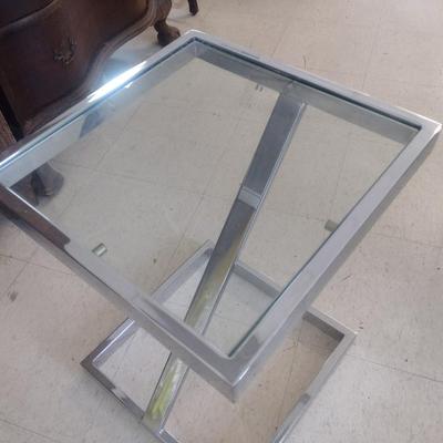 MCM Design Chrome and Glass 'Z' End Table