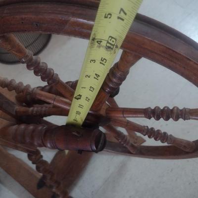 Antique Wood Thread Spinning Wheel