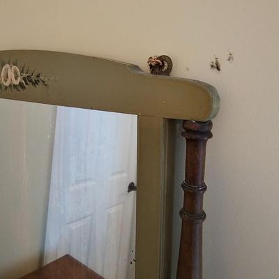 Vintage Hand-Painted Three Drawer Dresser w/Mirror. (UGB2-JS)
