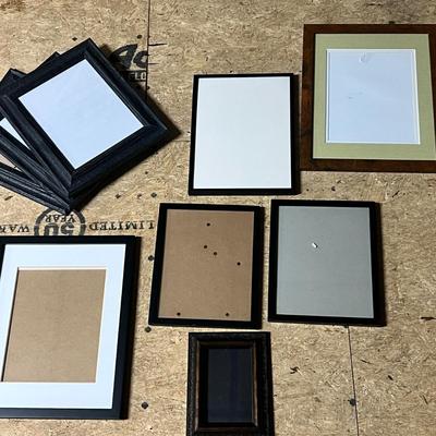 Large Assortment of Picture Frames (BS-RG)