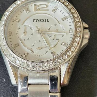 Ladies Fossil Riley Crystal Watch