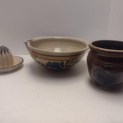 Collection of Pottery Bowls and Juicer