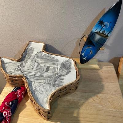 Texas and dolphin souvenirs
