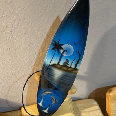 Texas and dolphin souvenirs