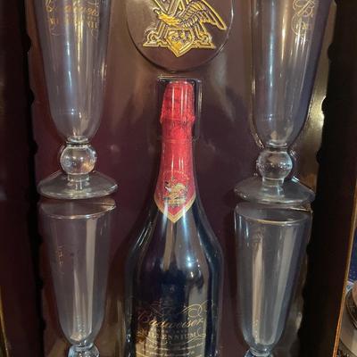 Budweiser stein and bottle deco