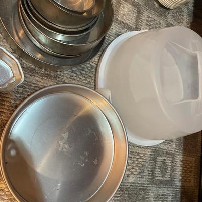 Cake pans