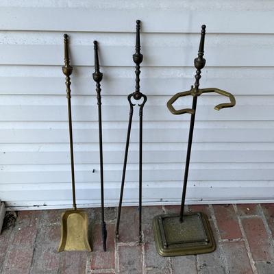 Sale Photo Thumbnail #2063: Comes with stand and three tools.