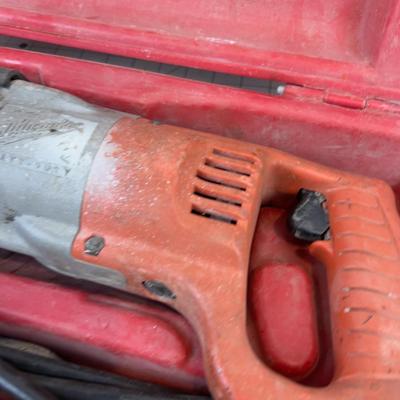 Sale Photo Thumbnail #568: Used. Working Condition. Has Hard Case. 
