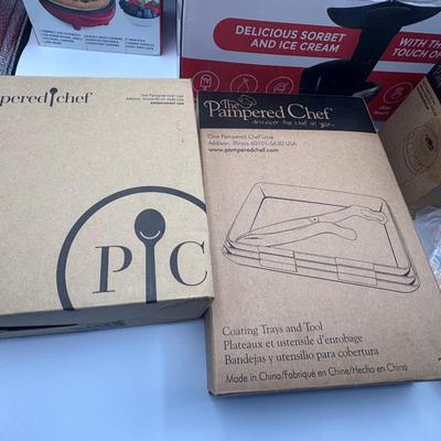 Pampered Chef & Kitchen Friends Bundle