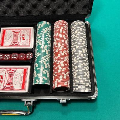 EVERYTHING NEEDED FOR POKER NIGHT
