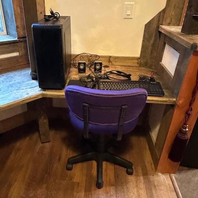 GAMING COMPUTER W/WIN 10, GAMING CHAIR, GEAR HEAD SPEAKERS, MOUSE AND KEYBOARD