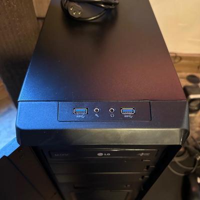 GAMING COMPUTER W/WIN 10, GAMING CHAIR, GEAR HEAD SPEAKERS, MOUSE AND KEYBOARD