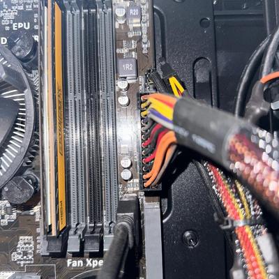 GAMING COMPUTER W/WIN 10, GAMING CHAIR, GEAR HEAD SPEAKERS, MOUSE AND KEYBOARD