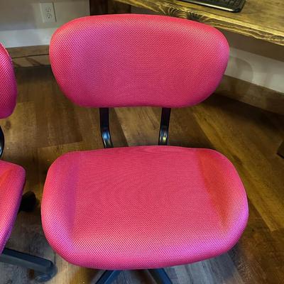 2 ADJUSTABLE GAMING CHAIRS