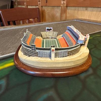 DENVER BRONCOS MILE HIGH STADIUM