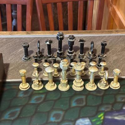 POKER CHIPS IN A WOODEN BOX AND UNIQUE CHESS PIECES